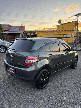 CHEVROLET-AGILE-2012