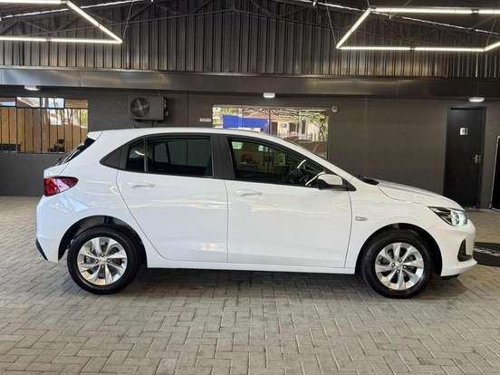 CHEVROLET-ONIX-2022