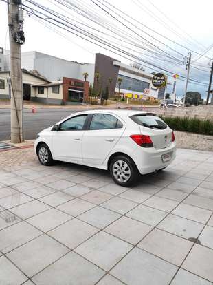 CHEVROLET-ONIX-1.4 MPFI LT 8V FLEX 4P MANUAL CHEVROLET-ONIX-2015