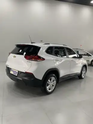 CHEVROLET-TRACKER-2021