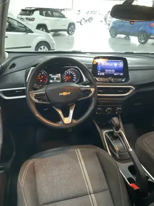 CHEVROLET-TRACKER-2021