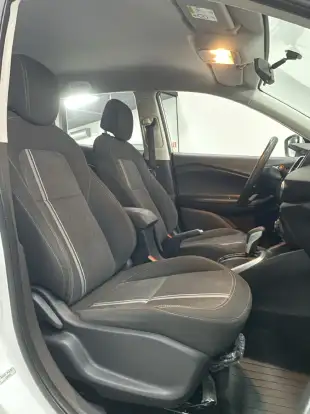 CHEVROLET-TRACKER-2021