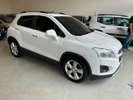 CHEVROLET-TRACKER-2013