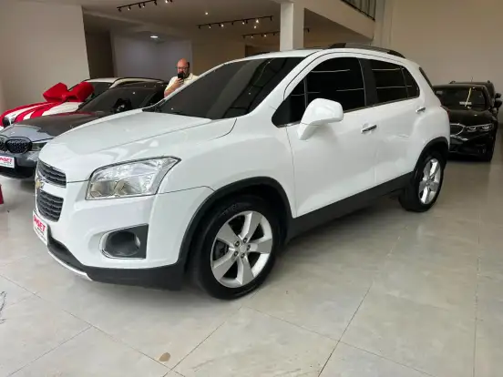 CHEVROLET-TRACKER-2013