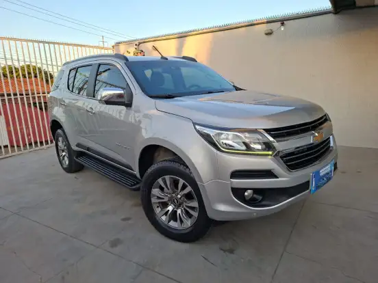 CHEVROLET-TRAILBLAZER-2019