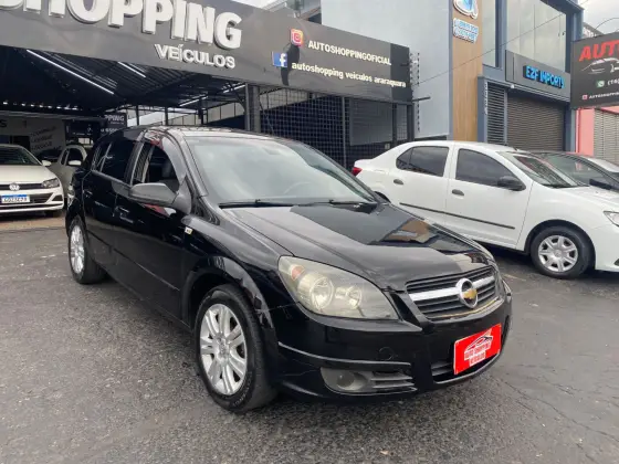 CHEVROLET VECTRA 2.0 MPFI GT HATCH 8V FLEX 4P MANUAL