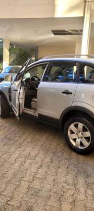 CHEVROLET-CAPTIVA-2010