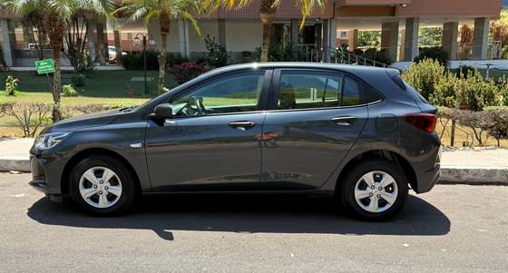 CHEVROLET ONIX 1.0 FLEX LT MANUAL