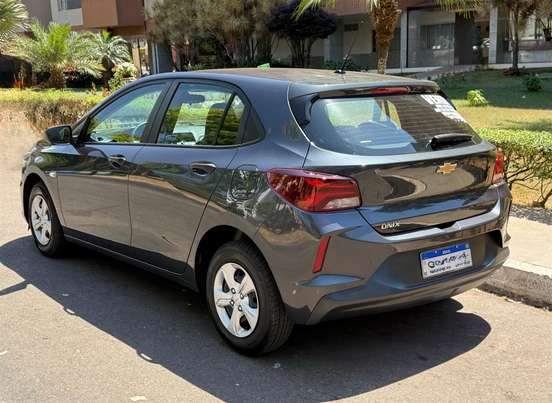 CHEVROLET-ONIX-2023