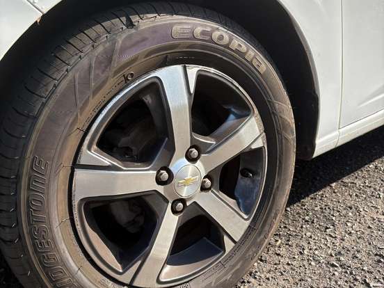 CHEVROLET-ONIX-1.4 MPFI LTZ 8V FLEX 4P AUTOMÁTICO CHEVROLET-ONIX-2017
