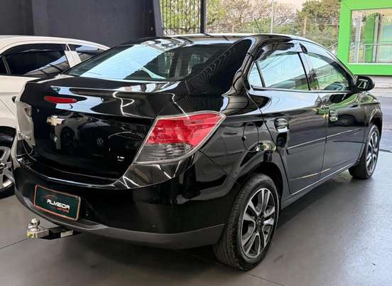 CHEVROLET-PRISMA-2016
