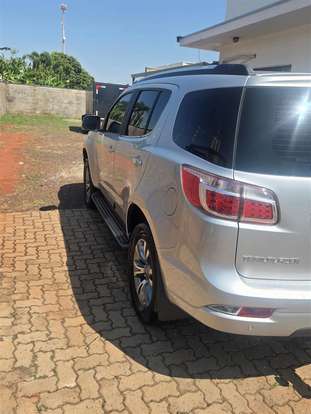 CHEVROLET-TRAILBLAZER-2017