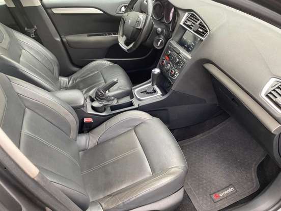CITROËN-C4 LOUNGE-1.6 TENDANCE 16V TURBO FLEX 4P AUTOMÁTICO CITROËN-C4 LOUNGE-2014