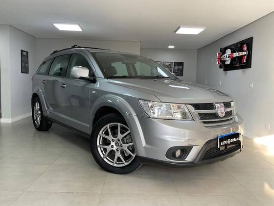 FIAT FREEMONT 2.4 PRECISION 16V GASOLINA 4P AUTOMÁTICO