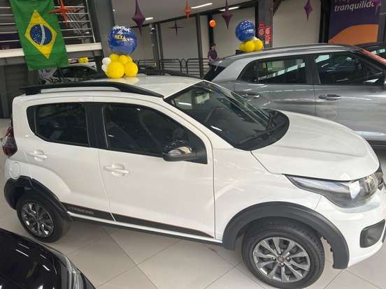 FIAT-MOBI-1.0 EVO FLEX TREKKING MANUAL FIAT-MOBI-2024