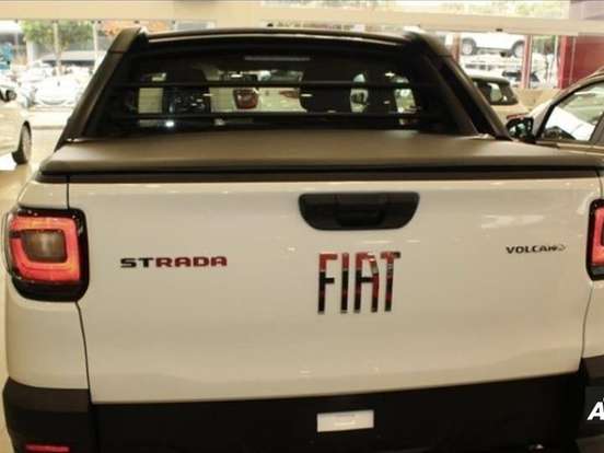 FIAT-STRADA-1.3 FIREFLY FLEX VOLCANO CD CVT FIAT-STRADA-2026