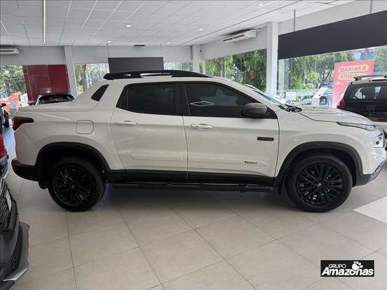 FIAT-TORO-1.3 TURBO 270 HYBRID ULTRA AT6 FIAT-TORO-2026