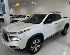 FIAT TORO 2.0 16V TURBO DIESEL VOLCANO 4WD AT9 FIAT TORO 2.0 16V TURBO DIESEL VOLCANO 4WD AT9