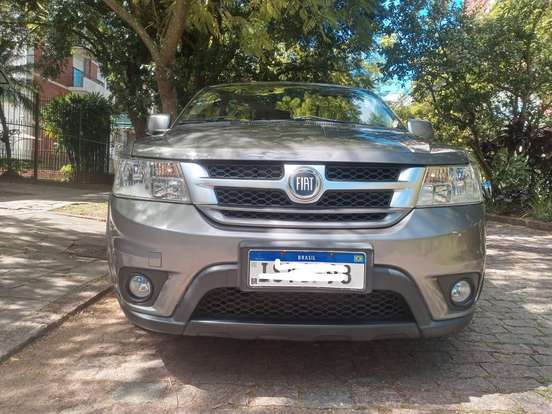 FIAT-FREEMONT-2.4 PRECISION 16V GASOLINA 4P AUTOMÁTICO FIAT-FREEMONT-2011