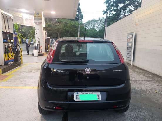 FIAT-PUNTO-1.4 ATTRACTIVE 8V FLEX 4P MANUAL FIAT-PUNTO-2011