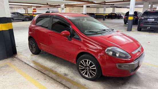 FIAT-PUNTO-2014