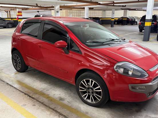 FIAT-PUNTO-1.6 ESSENCE 16V FLEX 4P AUTOMATIZADO FIAT-PUNTO-2014