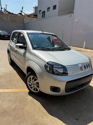 FIAT UNO 1.0 EVO VIVACE 8V FLEX 4P MANUAL