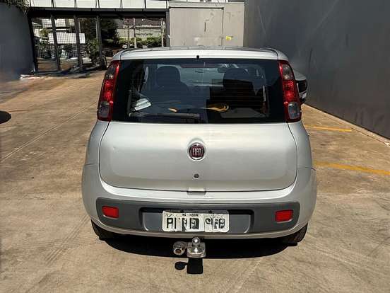 FIAT-UNO-1.0 EVO VIVACE 8V FLEX 4P MANUAL FIAT-UNO-2015
