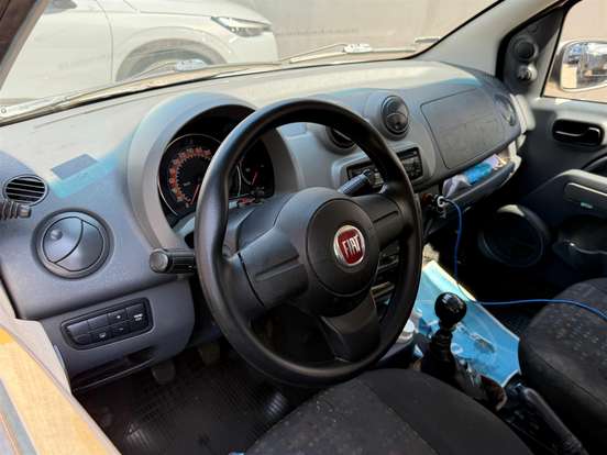 FIAT-UNO-1.0 EVO VIVACE 8V FLEX 4P MANUAL FIAT-UNO-2015