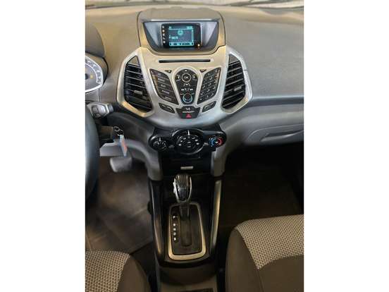FORD-ECOSPORT-2015