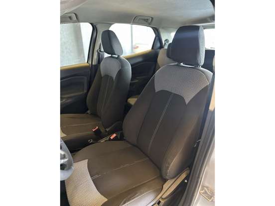 FORD-ECOSPORT-2015