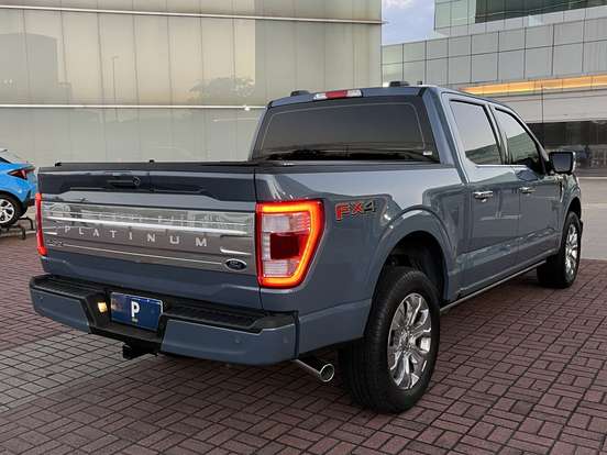 FORD-F-150-2023