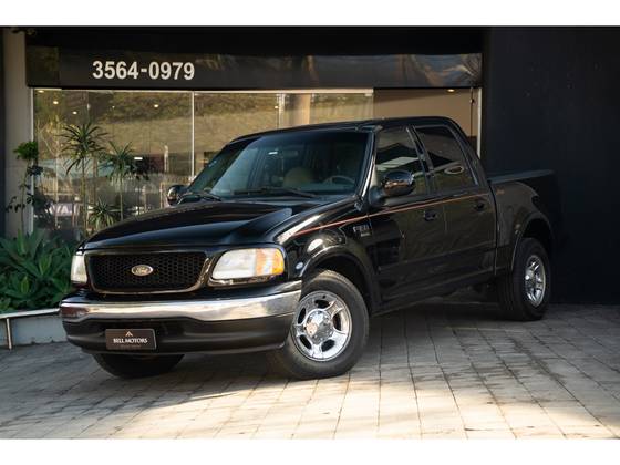 FORD F-150 5.4 SUPERCREW 4X2 CD V8 GASOLINA 4P AUTOMÁTICO