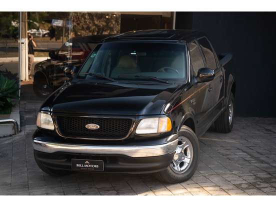 FORD-F-150-2001