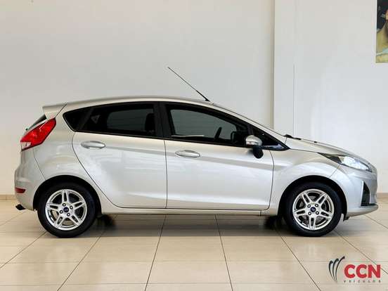 FORD-FIESTA-1.6 TI-VCT FLEX SEL POWERSHIFT FORD-FIESTA-2018