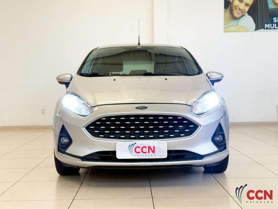 FORD-FIESTA-2018