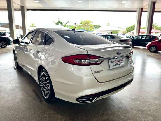 FORD-FUSION-2017
