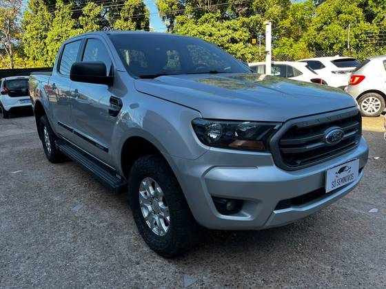 FORD RANGER 2.2 BLACK 4X2 CD 16V DIESEL 4P AUTOMÁTICO