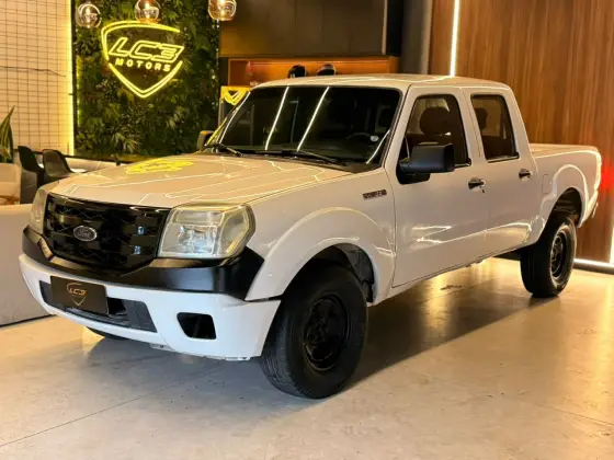 FORD RANGER 3.0 XL 4X4 CD TURBO ELECTRONIC DIESEL 4P MANUAL FORD RANGER 3.0 XL 4X4 CD TURBO ELECTRONIC DIESEL 4P MANUAL