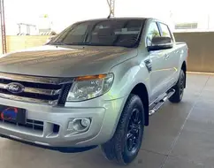 FORD RANGER 3.2 XLT 4X4 CD 20V DIESEL 4P AUTOMÁTICO FORD RANGER 3.2 XLT 4X4 CD 20V DIESEL 4P AUTOMÁTICO
