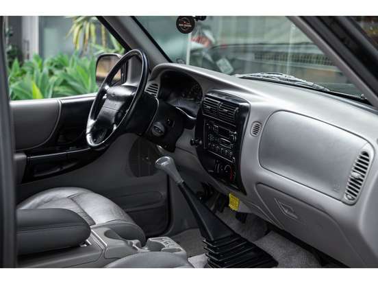 FORD-RANGER-1996