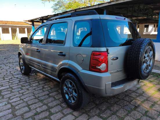 FORD-ECOSPORT-2012