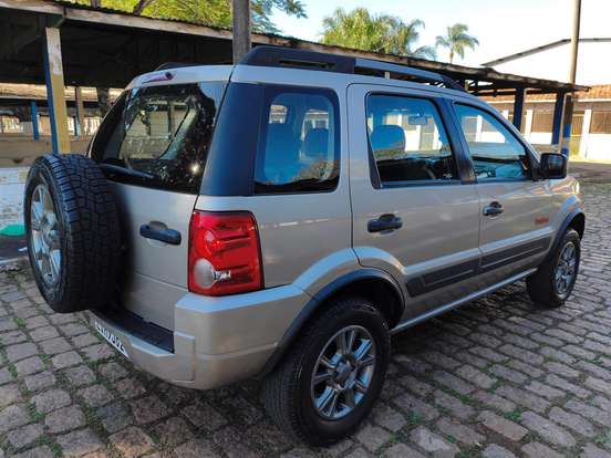 FORD-ECOSPORT-2012