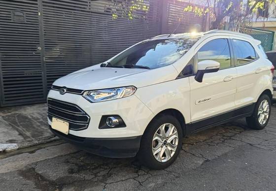 FORD ECOSPORT 2.0 TITANIUM 16V FLEX 4P AUTOMÁTICO