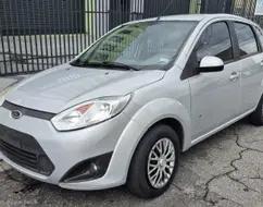 FORD FIESTA 1.0 ROCAM SE 8V FLEX 4P MANUAL FORD FIESTA 1.0 ROCAM SE 8V FLEX 4P MANUAL