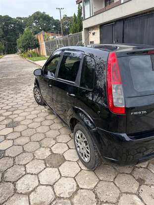 FORD-FIESTA-2013