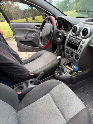 FORD-FIESTA-2013