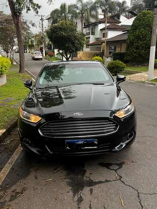 FORD-FUSION-2015