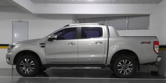 FORD RANGER 3.2 LIMITED 4X4 CD 20V DIESEL 4P AUTOMÁTICO