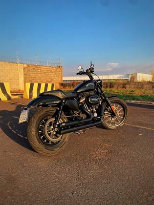 HARLEY-DAVIDSON SPORTSTER XL 883N IRON 